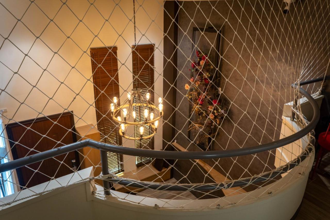 Flower House Тайнан Екстериор снимка